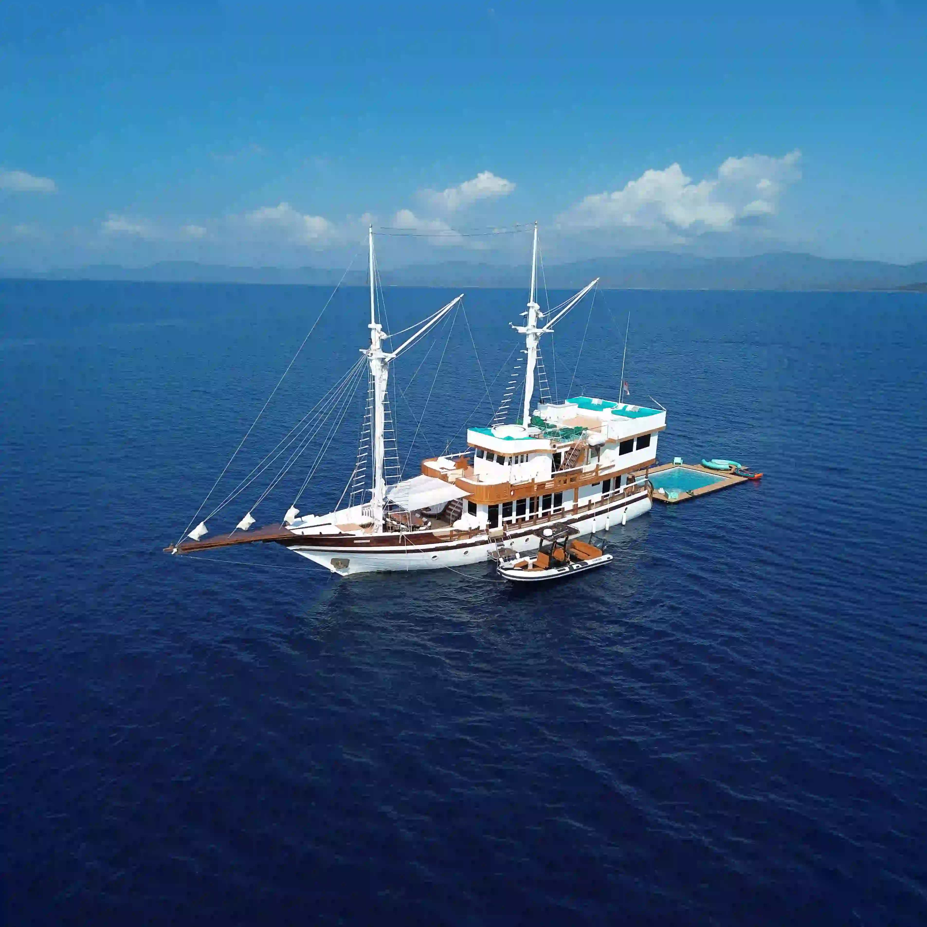 Kayra Phinisi Yacht